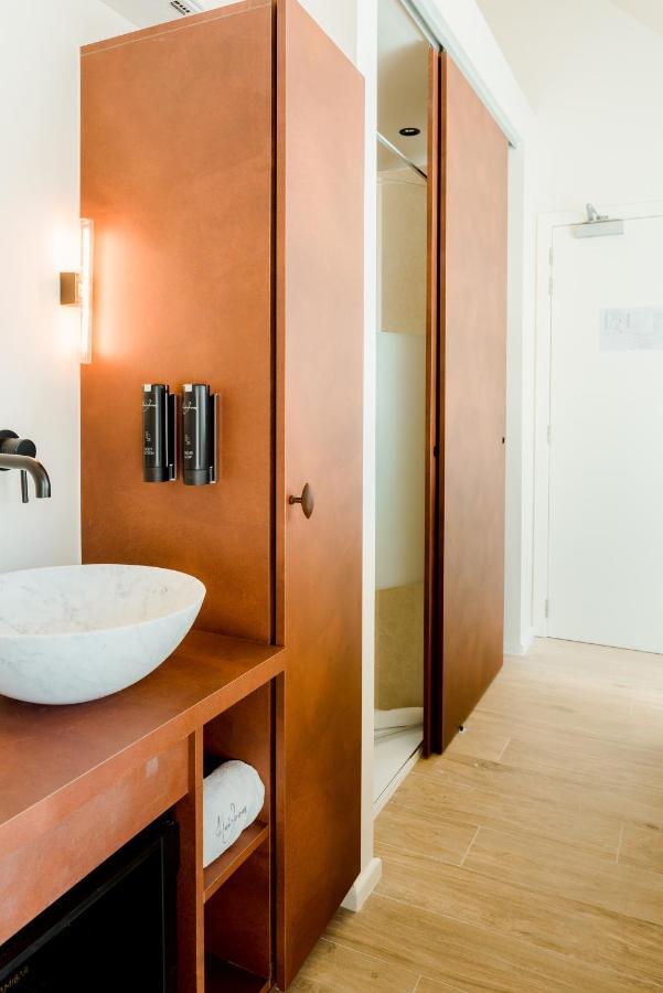 The Librarian By Domani Hotels Gent Exteriör bild